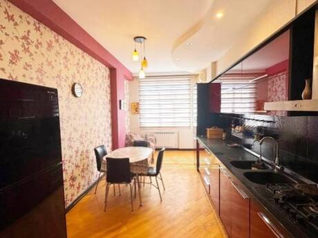 3-room apartment, 131 m², Elmlər Akademiyası: 365 000 ₼ 2