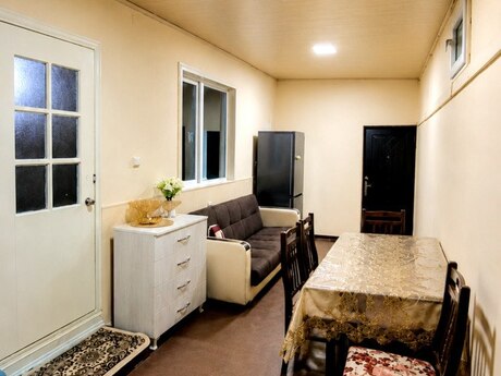 İnşaatçılarda 2 otaqlı həyət evi kirayə verilir, 52 m², 200 AZN/ay, şəkil 3 / 8
