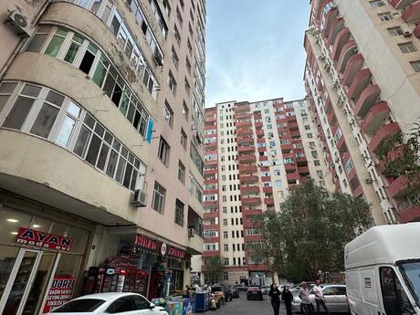 Объявление №6489244 - Баку, м. Ази Асланов, 3-комн., 10 м², 12/17 этаж