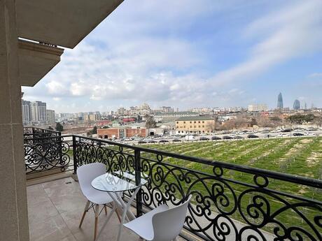 Ağ şəhərdə 3 otaqlı yeni tikili mənzil kirayə verilir, 140 m², 1 800 AZN/ay, şəkil 4 / 12