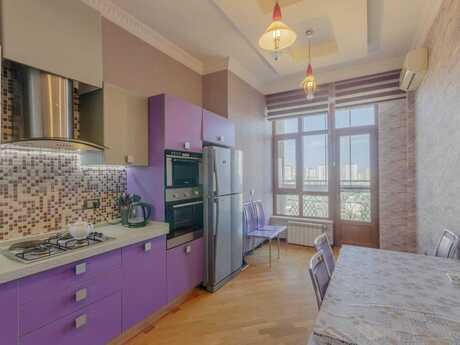 Elan №6489285 - Bakı, İnşaatçılar m., 3 otaqlı, 136 m², 13/20 mərtəbə