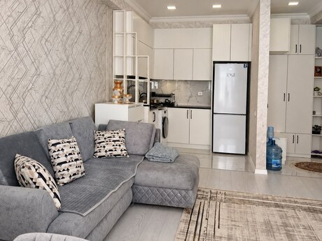 2-комнатная квартира, 42 м², Həzi Aslanov: 170 000 ₼ 2