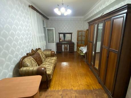 Объявление №6489399 - Баку, Ясамальский р., 2-комн., 60 м², 3/16 этаж