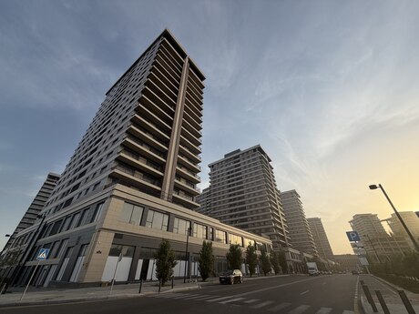 3 rooms · 157 m² · floor 16/20, Ağ şəhər