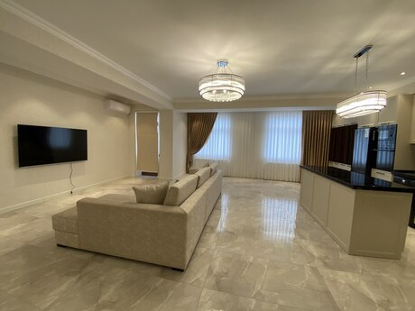 3-room apartment for rent, 155 m², Xətai: 1 200 ₼/mo 5