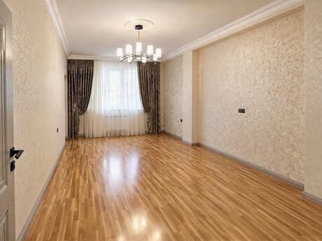 2-room apartment, 85 m², 8 Noyabr: 255 000 ₼ 3
