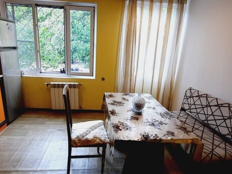 Kirayə 1 otaqlı mənzil, 100 m², Gənclik: 220 ₼/ay 4