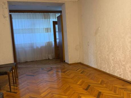 Elan №6489524 - Bakı, Elmlər Akademiyası m., 3 otaqlı, 70 m², 1/5 mərtəbə
