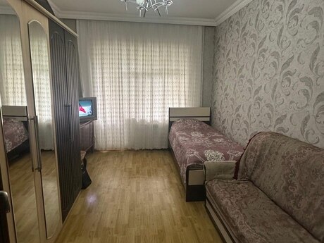Həzi Aslanovda 5 otaqlı köhnə tikili mənzil satılır, 120 m², 235 000 AZN, şəkil 4 / 12