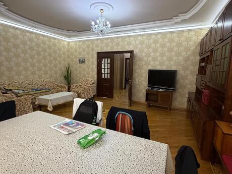 3-room apartment, 125 m², İnşaatçılar: 275 000 ₼ 2