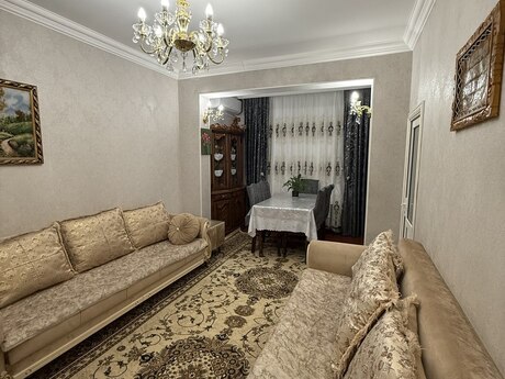 3 otaq · 65 m² · 1/4 mərtəbə, Gənclik