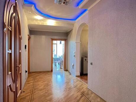 5 otaqlı mənzil, 190 m², Elmlər Akademiyası: 485 000 ₼ 2