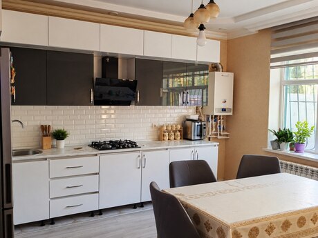 5 otaqlı həyət evi, 140 m², Binə: 125 000 ₼ 5