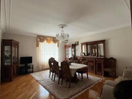 Elan №6489918 - Bakı, Badamdar q., 3 otaqlı, 130 m²