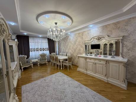 3-комнатная квартира, 150 м², Nəsimi: 345 000 ₼ 2
