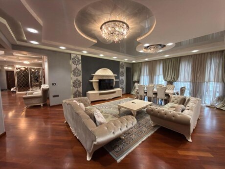 Elan №6489974 - Bakı, Gənclik m., 4 otaqlı, 200 m², 12/16 mərtəbə