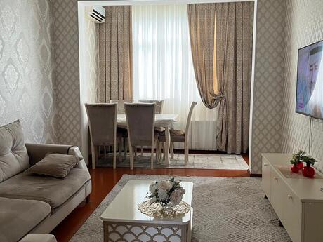 Memar Əcəmidə 2 otaqlı köhnə tikili mənzil satılır, 61 m², 141 000 AZN, şəkil 4 / 10