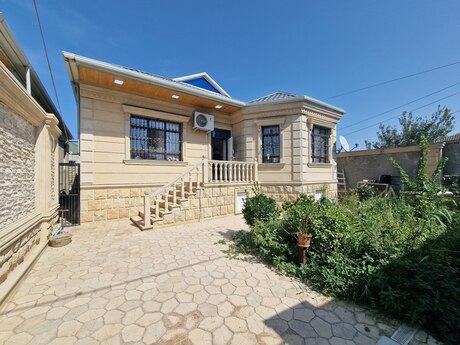 4-room house, 122 m², Ramana: 125 000 ₼ 5