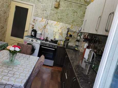 2-room old-build apartment for sale in Xalqlar Dostluğu, 60 m², 124 900 AZN, photo 5 / 9