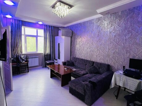 Объявление №6490238 - Баку, м. Мемар Аджеми, 2-комн., 40 м², 2/5 этаж