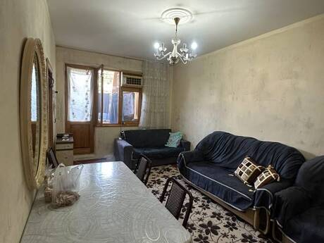 Elan №6490341 - Bakı, Memar Əcəmi m., 2 otaqlı, 47 m², 2/5 mərtəbə