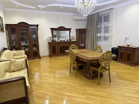 3 otaqlı mənzil, 160 m², 8-ci mikrorayon: 485 000 ₼ 5