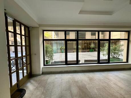 Аренда: 2-комнатная квартира, 75 м², İçəri Şəhər: 1 700 ₼/мес 3