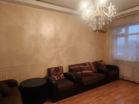 Elan №6490513 - Bakı, İnşaatçılar m., 2 otaqlı, 60 m², 18/24 mərtəbə