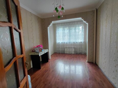3-room apartment for rent, 80 m², Həzi Aslanov: 600 ₼/mo 5