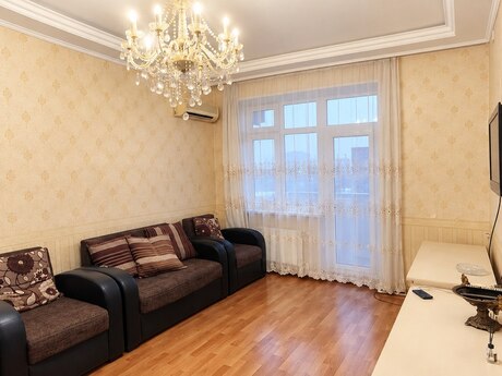 Kirayə 2 otaqlı mənzil, 60 m², İnşaatçılar: 700 ₼/ay 3