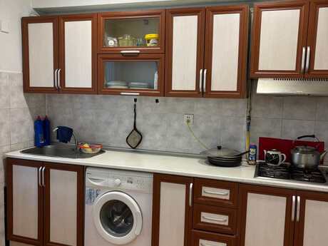 3-room apartment for rent, 90 m², İnşaatçılar: 799 ₼/mo 3
