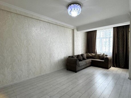 Elan №6490551 - Bakı, Həzi Aslanov m., 2 otaqlı, 70 m², 4/16 mərtəbə