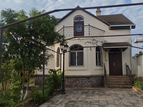 4 otaqlı həyət evi, 200 m², Mərdəkan: 395 000 ₼ 2