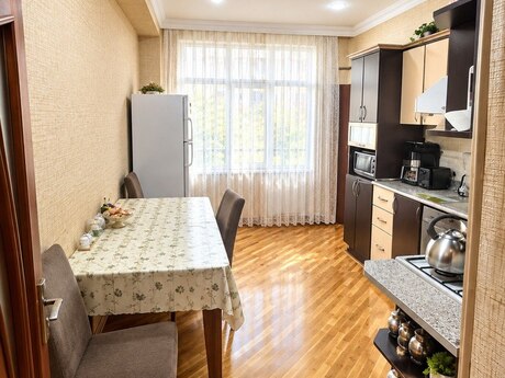 3-room apartment, 105 m², Nəriman Nərimanov: 285 000 ₼ 4