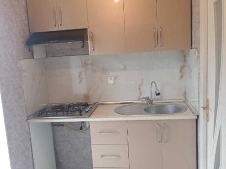 2-room apartment, 45 m², Bakıxanov: 110 000 ₼ 5