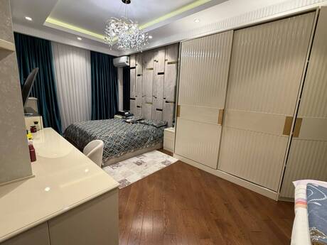 4-room apartment for rent, 180 m², 28 May: 2 500 ₼/mo 5