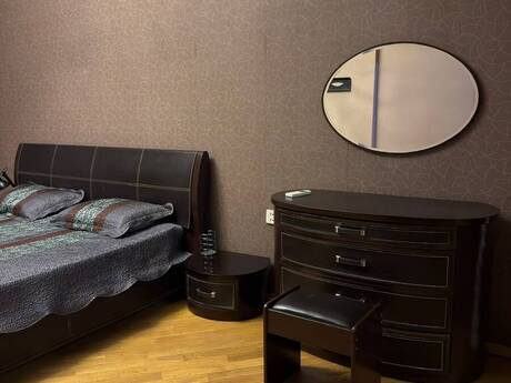 Kirayə 3 otaqlı mənzil, 165 m², 28 May: 1 299 ₼/ay 4