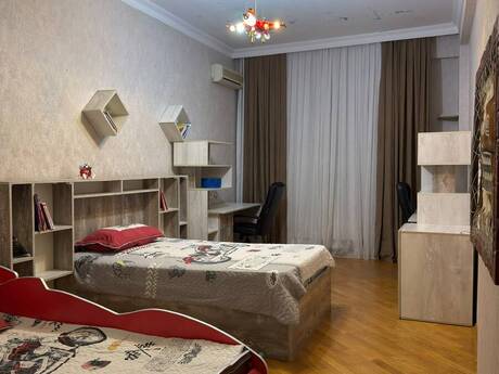 Kirayə 3 otaqlı mənzil, 165 m², 28 May: 1 299 ₼/ay 5