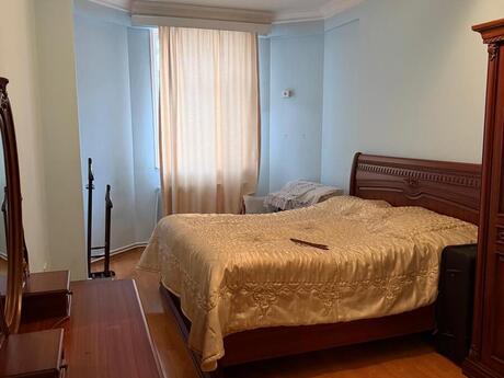 3-комнатная квартира, 91 м², İnşaatçılar: 210 000 ₼ 3