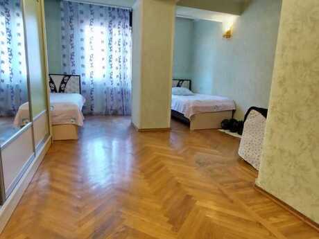 Объявление №6490818 - Баку, м. Иншаатчылар, 3-комн., 90 м², 3/9 этаж