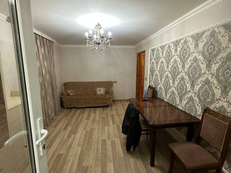 Elan №6490919 - Bakı, İnşaatçılar m., 2 otaqlı, 55 m², 4/5 mərtəbə