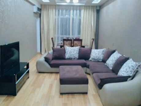 2 otaq · 102 m² · 5/19 mərtəbə, Şah İsmayıl Xətai