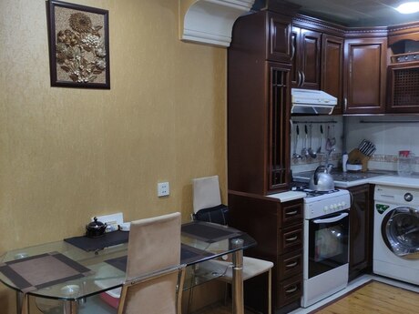 3 otaqlı mənzil, 60 m², Nəriman Nərimanov: 162 000 ₼ 2