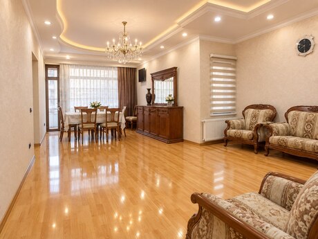 3-room new-build apartment for sale in 28 May, 102 m², 320 000 AZN, photo 2 / 12