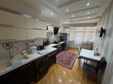 3-room apartment, 132 m², Şah İsmayıl Xətai: 388 000 ₼ 5