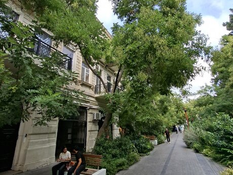 4 rooms · 100 m² · floor 3/3, Sahil