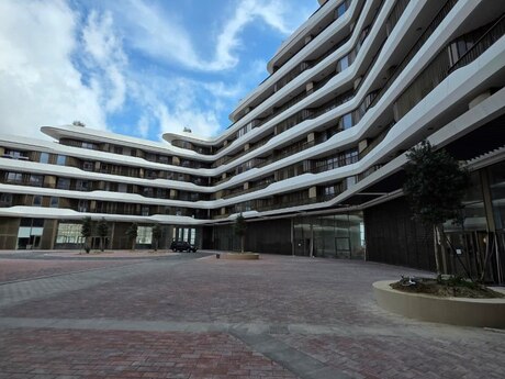 4-room apartment, 213 m², Ağ şəhər: 1 200 000 ₼ 2