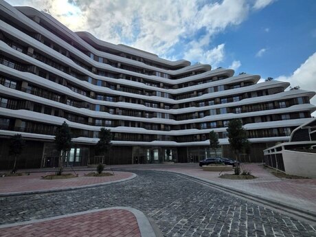 4 rooms · 213 m² · floor 5/10, Ağ şəhər