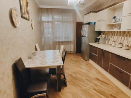 Аренда: 3-комнатная квартира, 130 м², Neftçilər: 750 ₼/мес 3