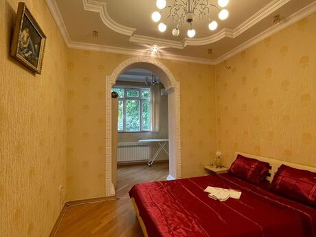 Elan №6491099 - Bakı, İçəri Şəhər m., 2 otaqlı, 75 m², 3/5 mərtəbə